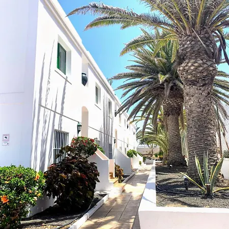 Buganvilla Apartament *